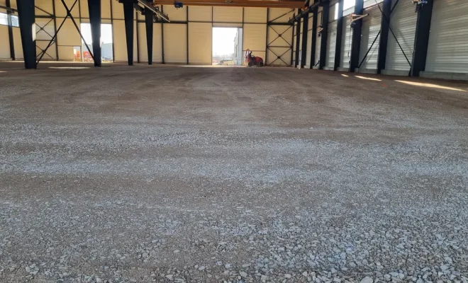 Réglage avant dallage pour la société Cabanel TP chez Irrifrance à Paulhan, Béziers, MOUSSAY TP